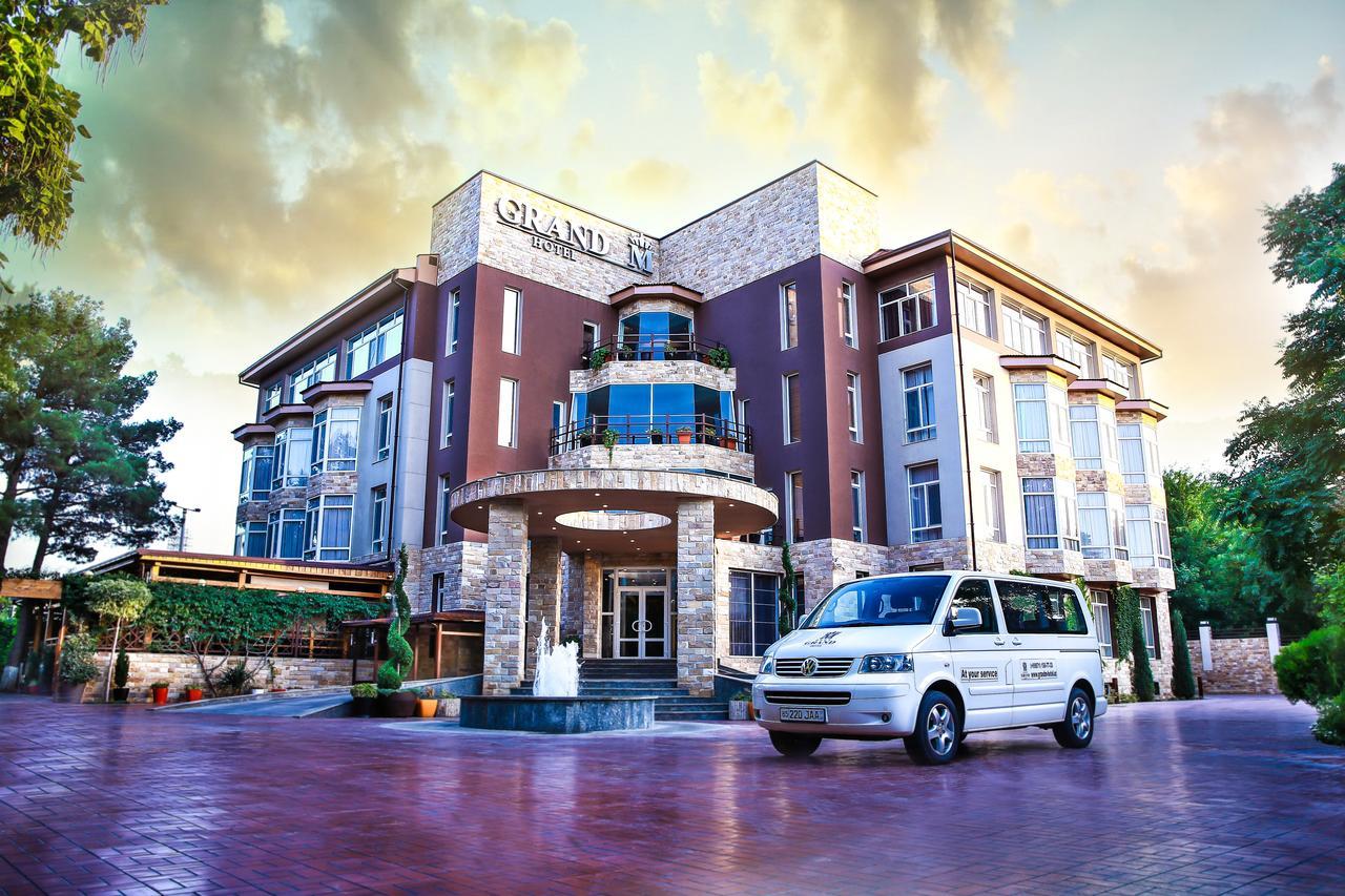 Grand M Hotel Navoi Eksteriør billede